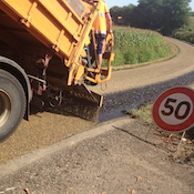 gravelling a road